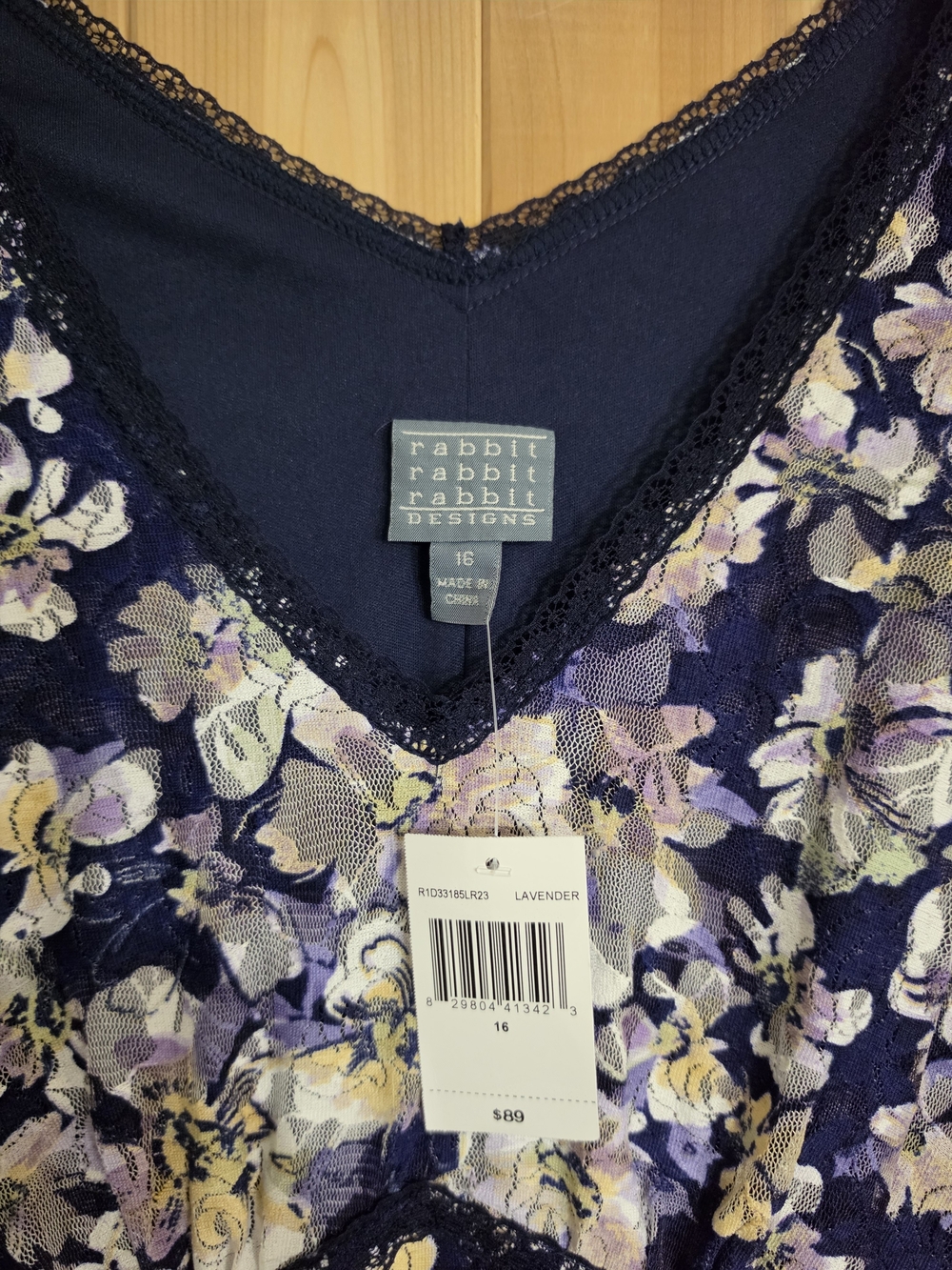 ✨ Exquisite Rabbit Rabbit Designs Floral Lace Dress - Picture 9 of 10